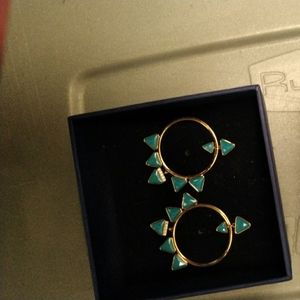 Swarovski
Labyrinth hoops
SK.5369125